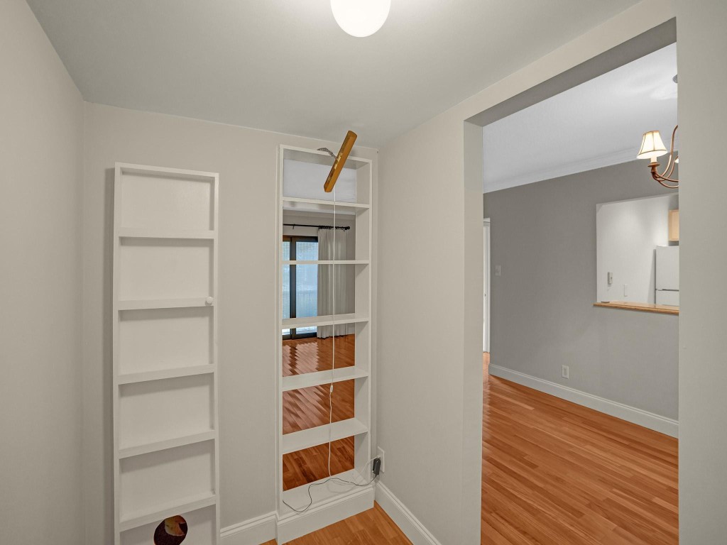 140 Cypress Club Dr 414