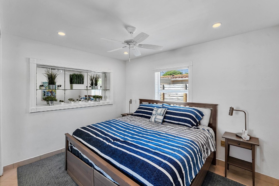 1501 N Victoria Park Rd