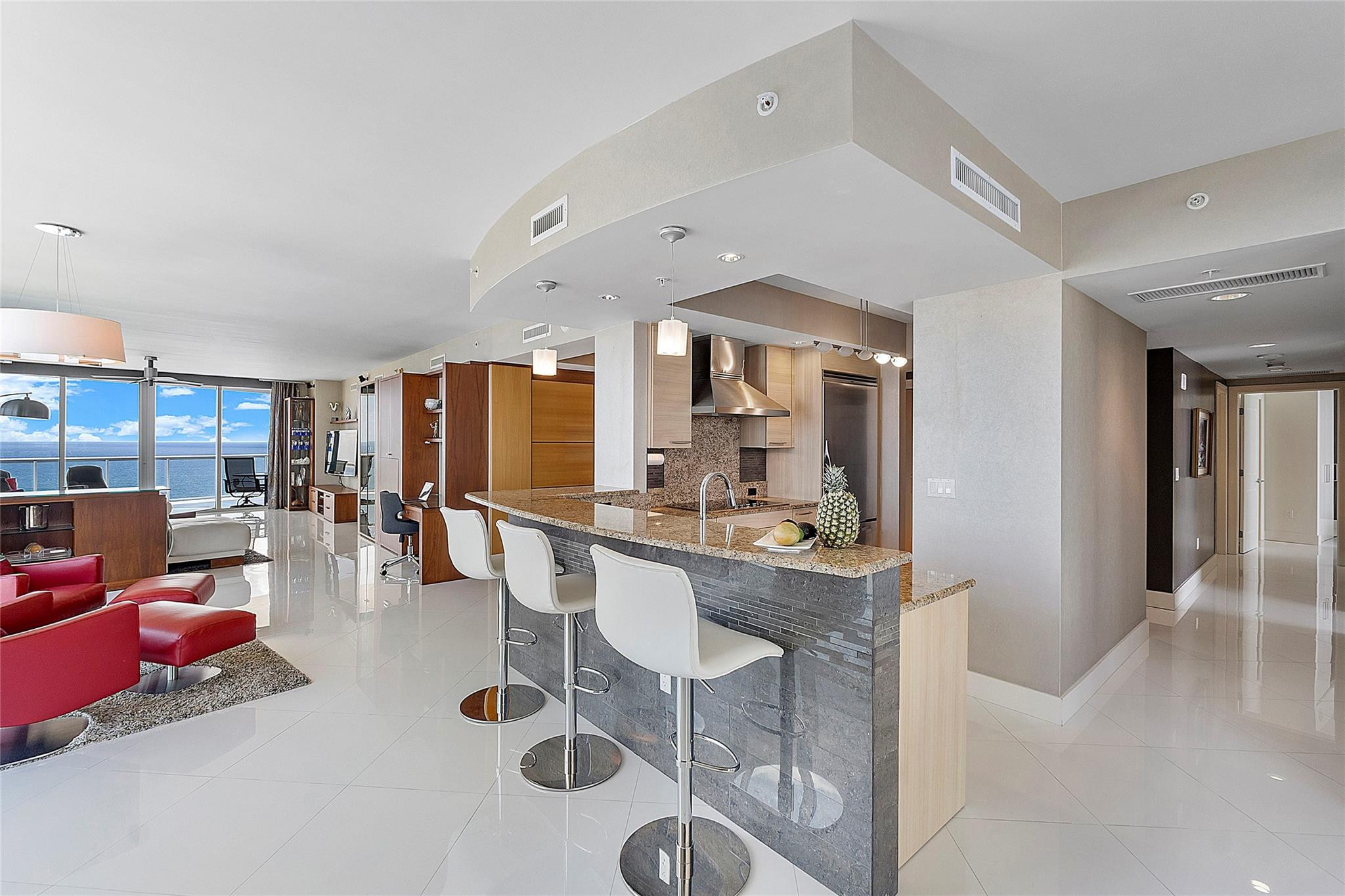 1 N Ocean Blvd 1407