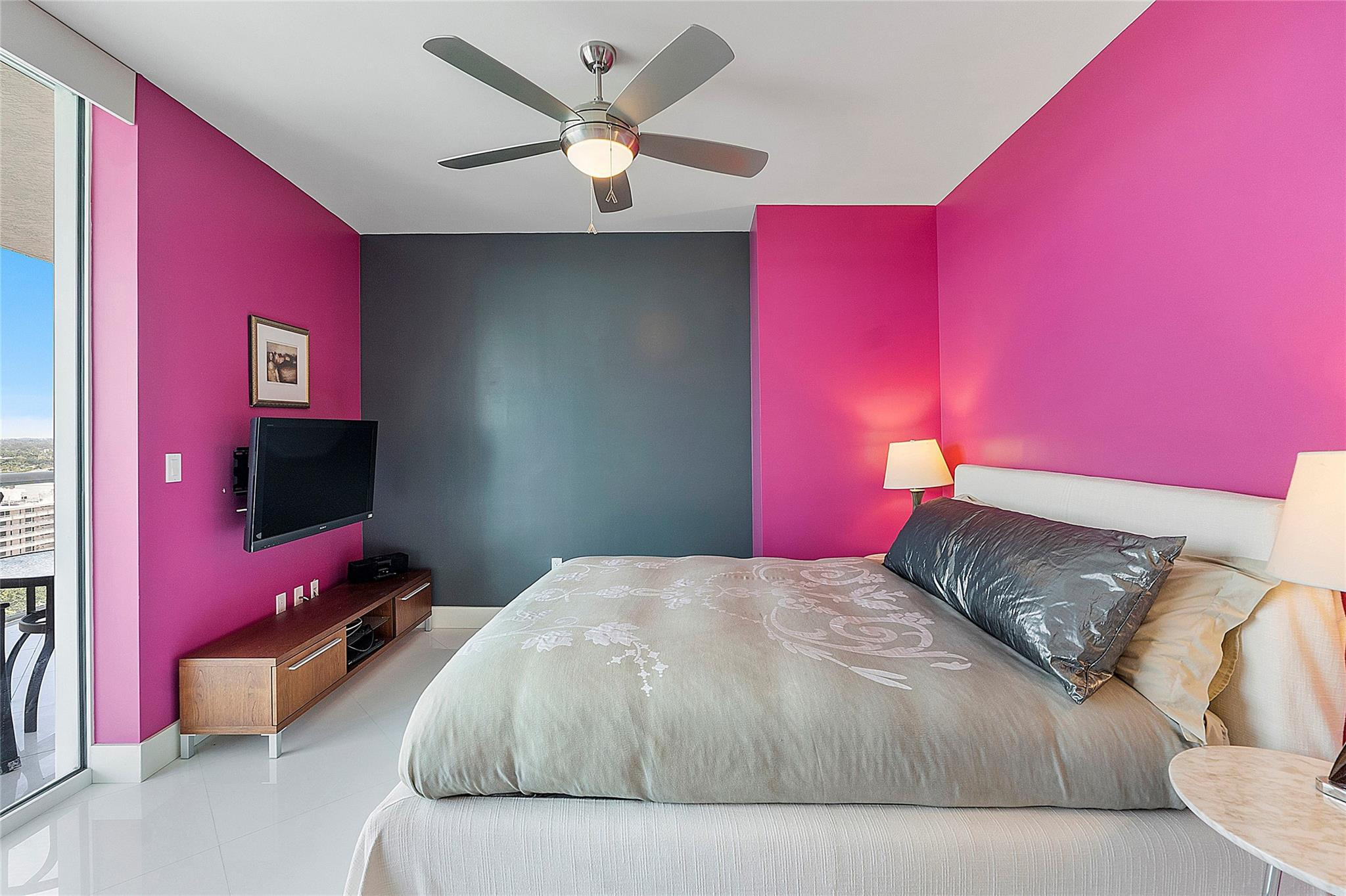 1 N Ocean Blvd 1407