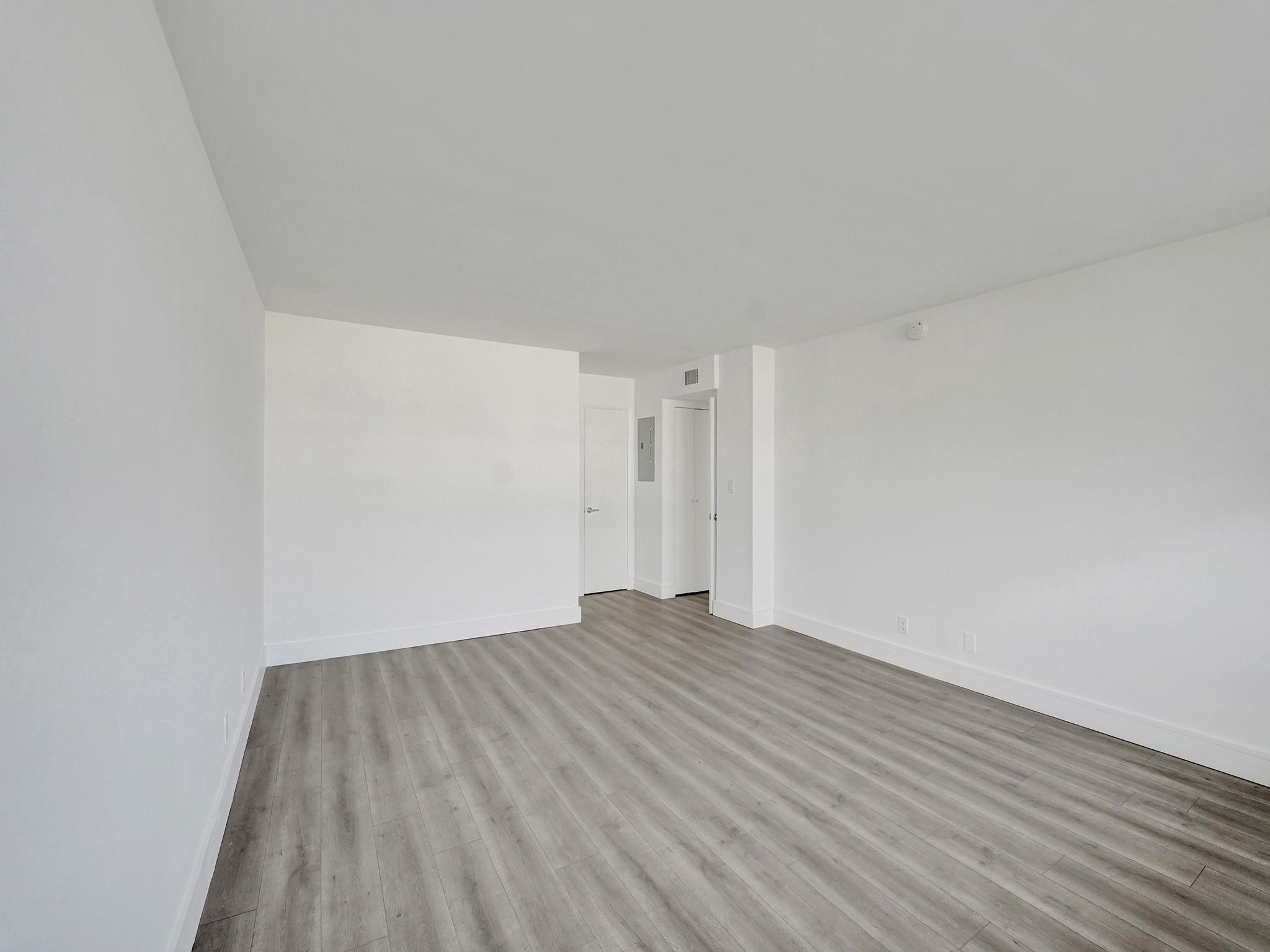 936 Intracoastal Dr 7E