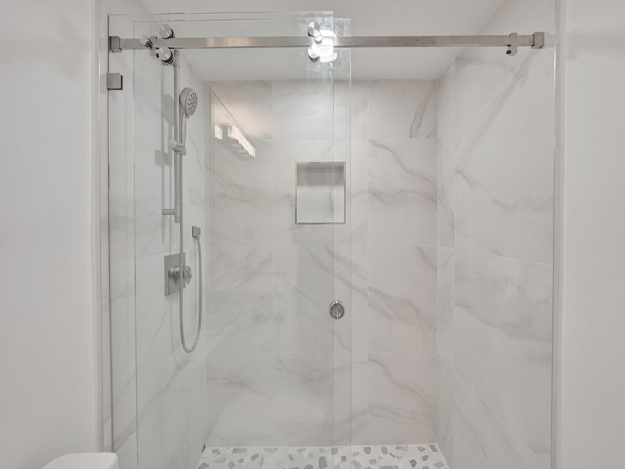 936 Intracoastal Dr 7E