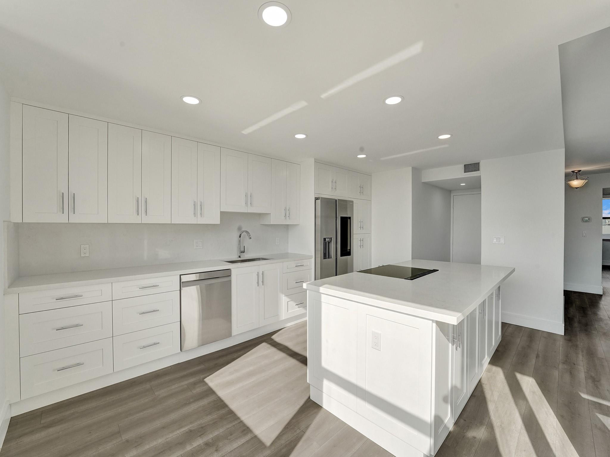 936 Intracoastal Dr 7E