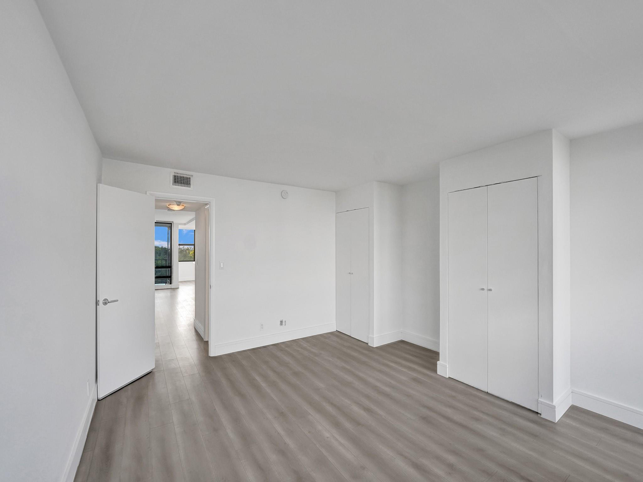 936 Intracoastal Dr 7E