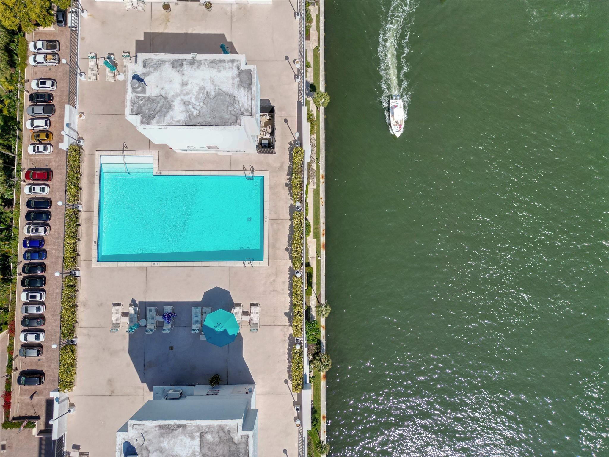 936 Intracoastal Dr 7E