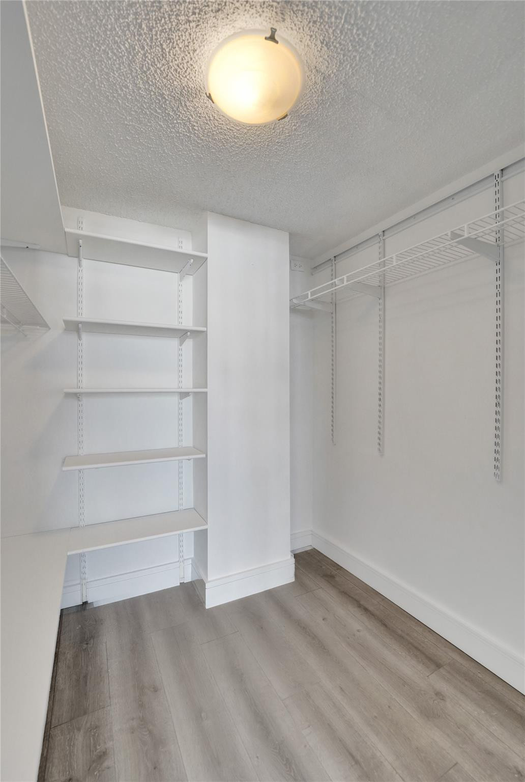 936 Intracoastal Dr 7E