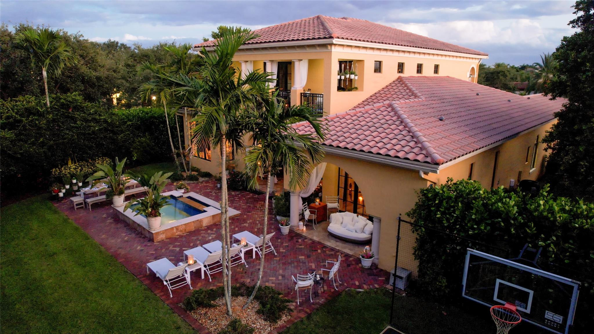 9937 Rosewood Street, Parkland