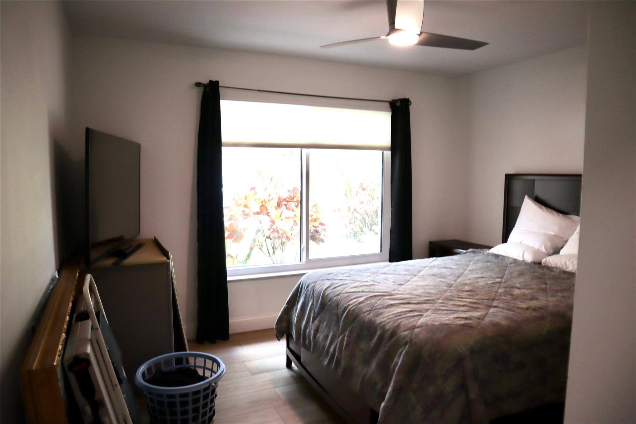 8912 Lake Park Circle, Fort Lauderdale