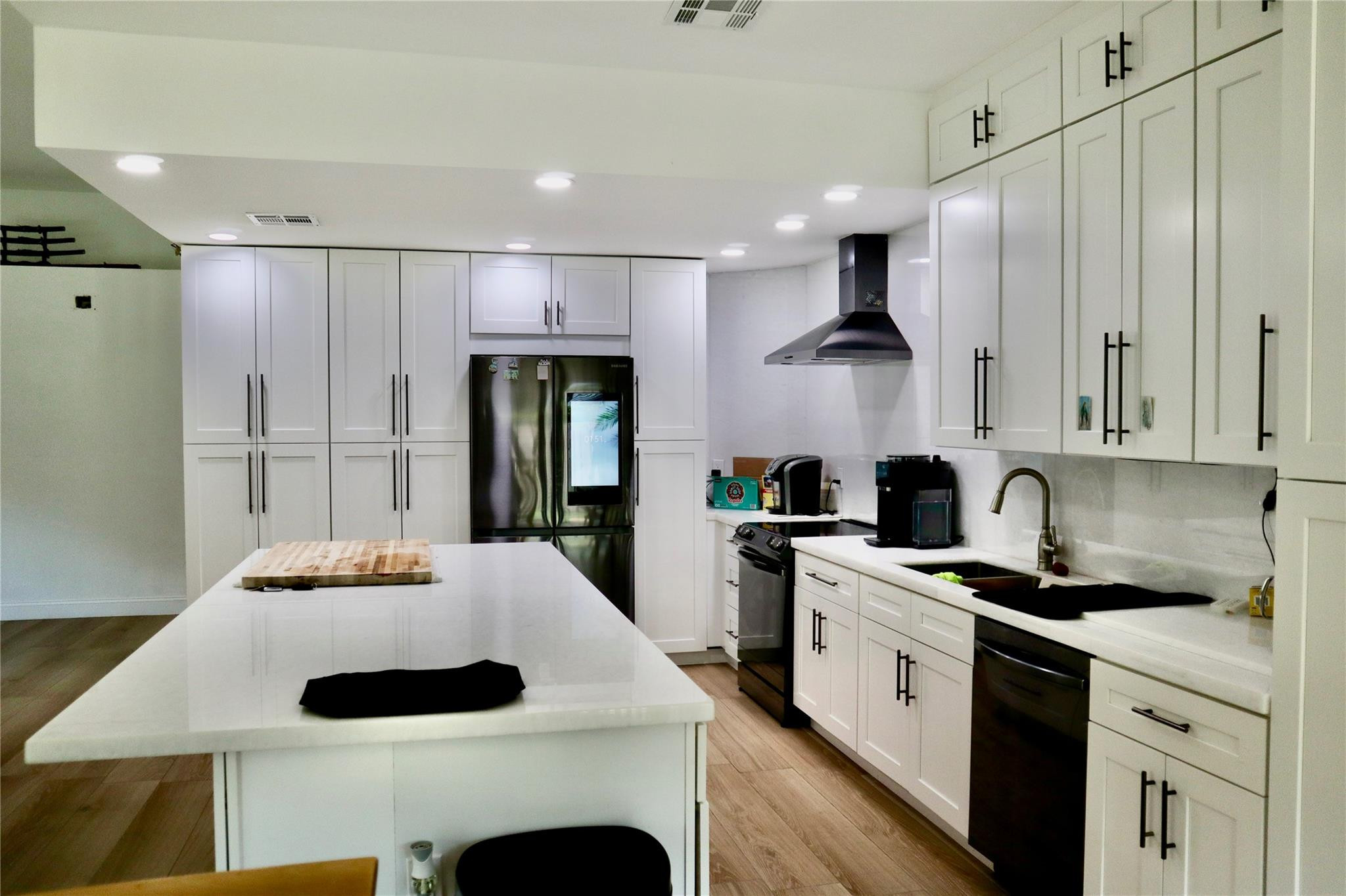 8912 Lake Park Circle, Fort Lauderdale