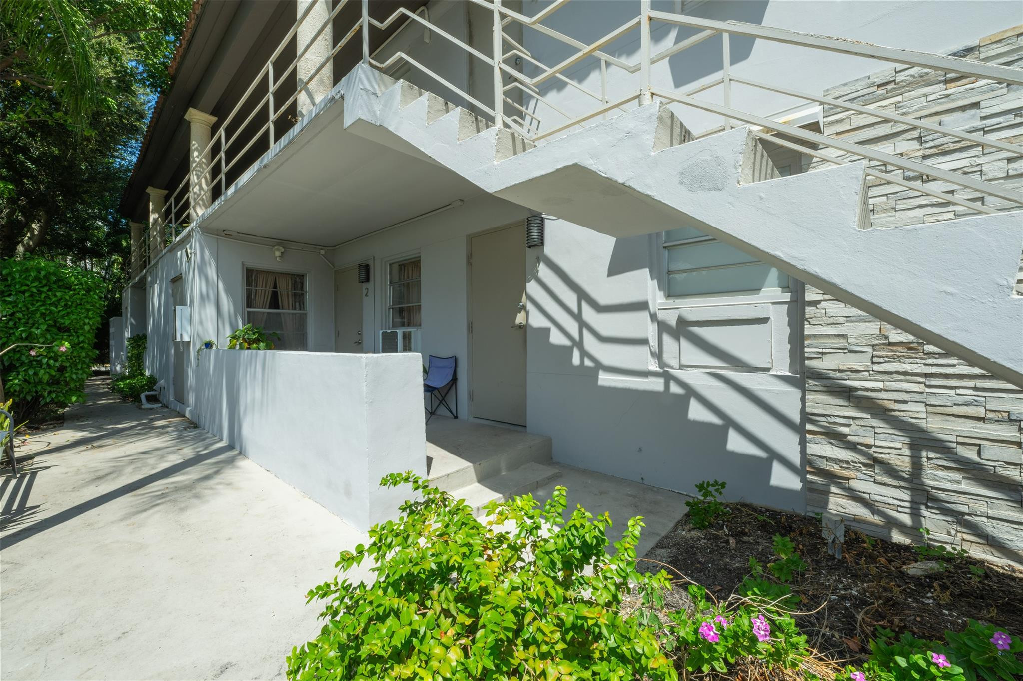 1605 E Broward Blvd 3