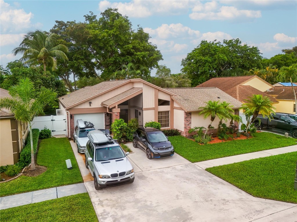 21248 Summertrace Cir