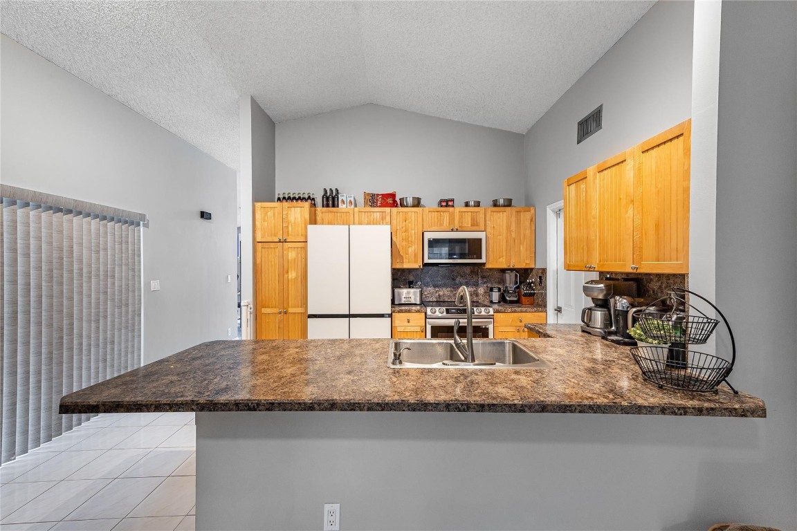 21248 Summertrace Cir