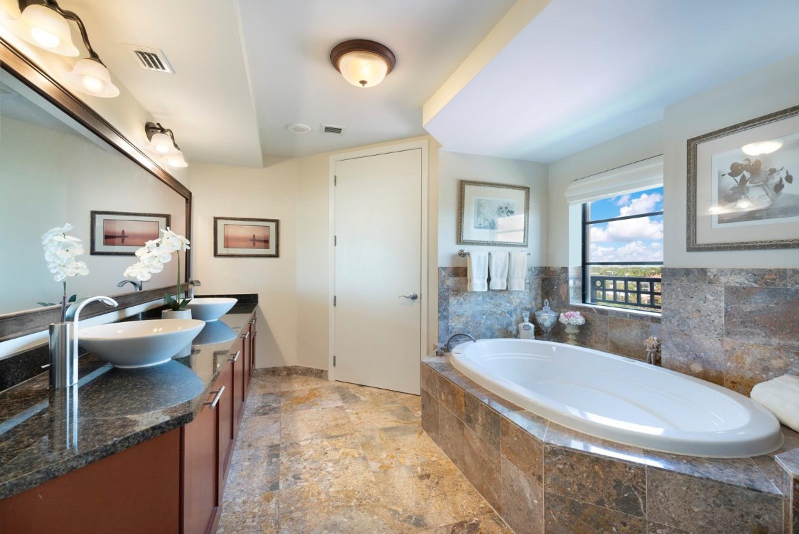 2509 N OCEAN BLVD 777