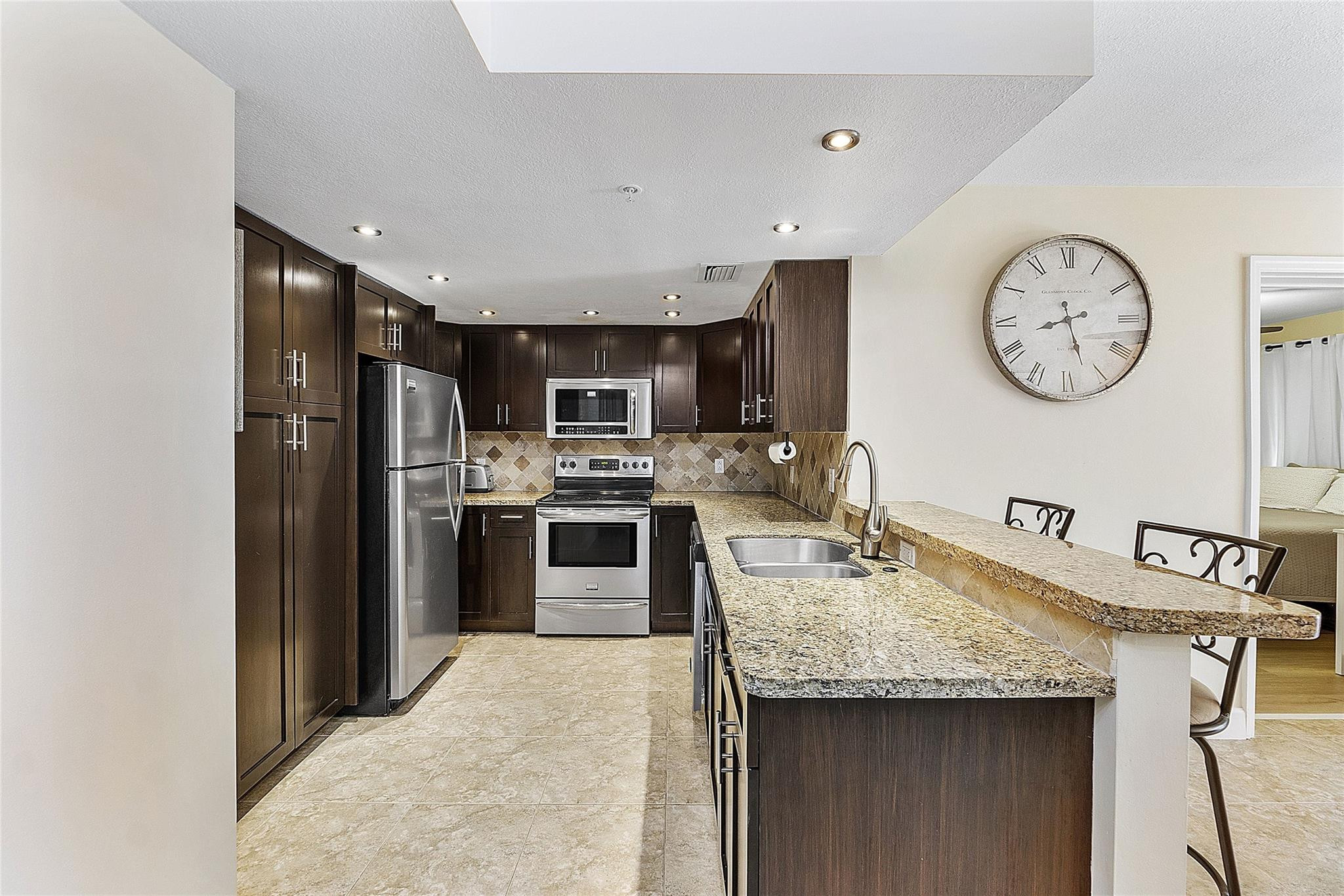 2009 SE 10th Ave 301