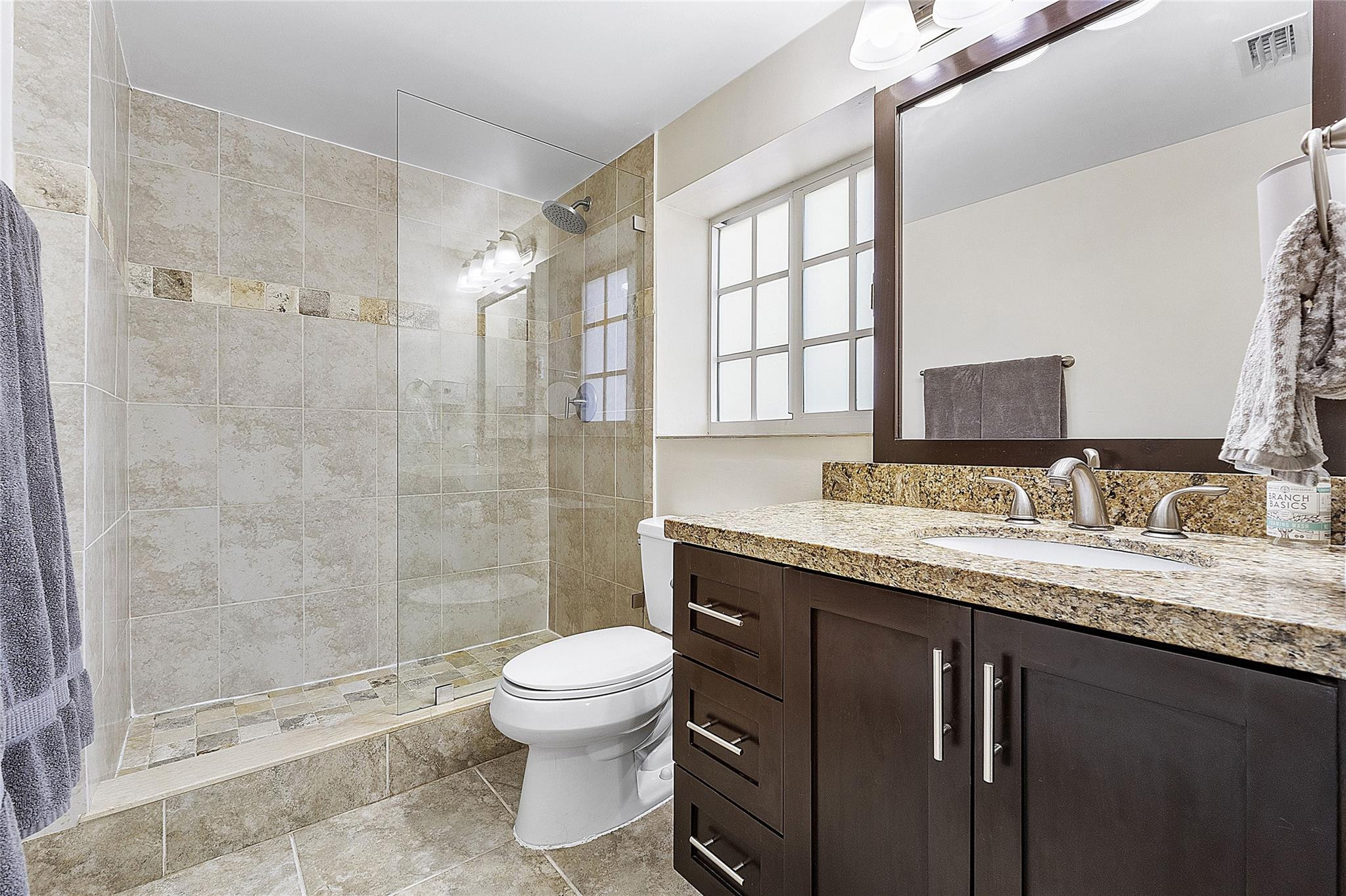 2009 SE 10th Ave 301