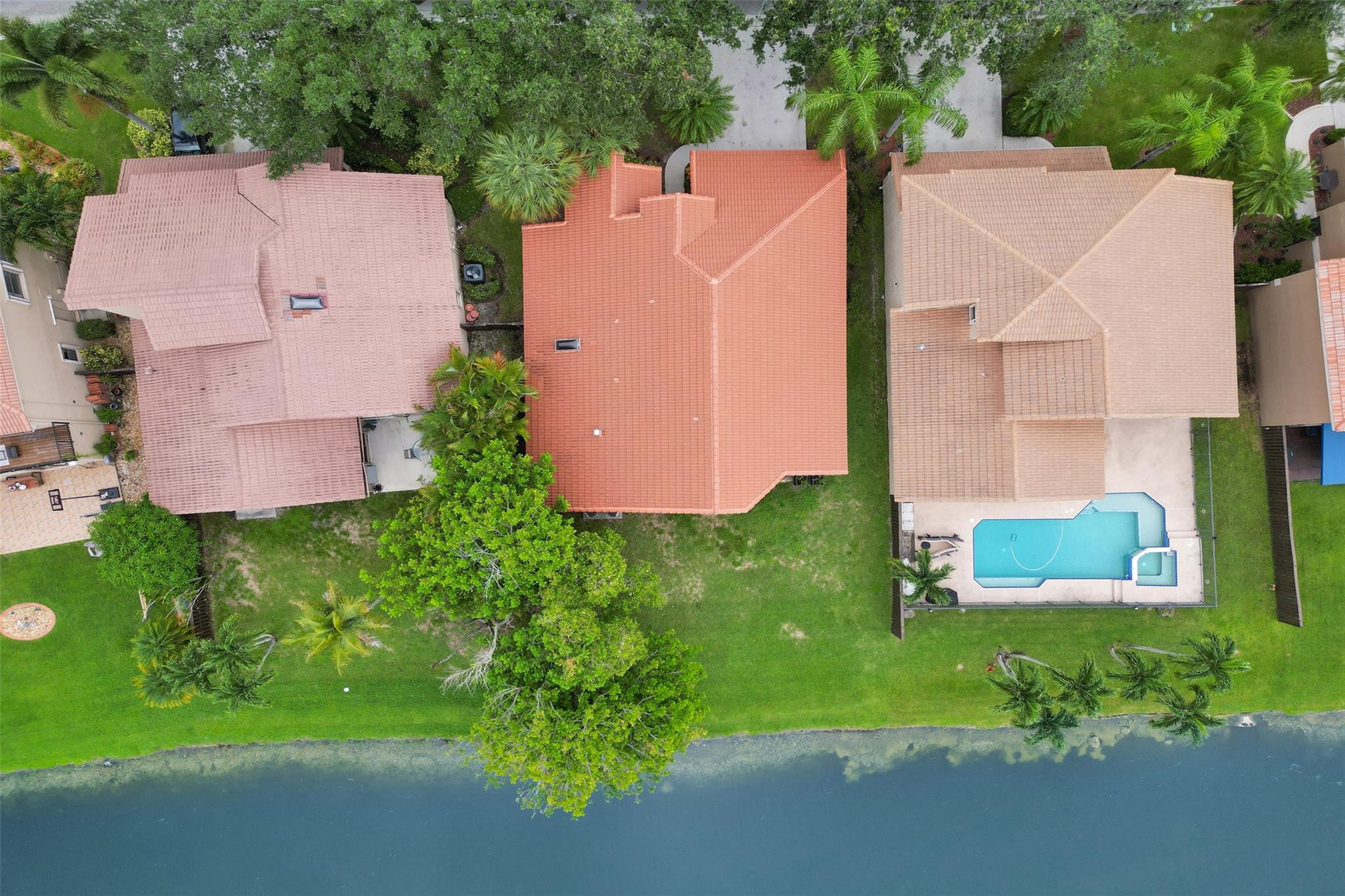 10370 NW 14th St