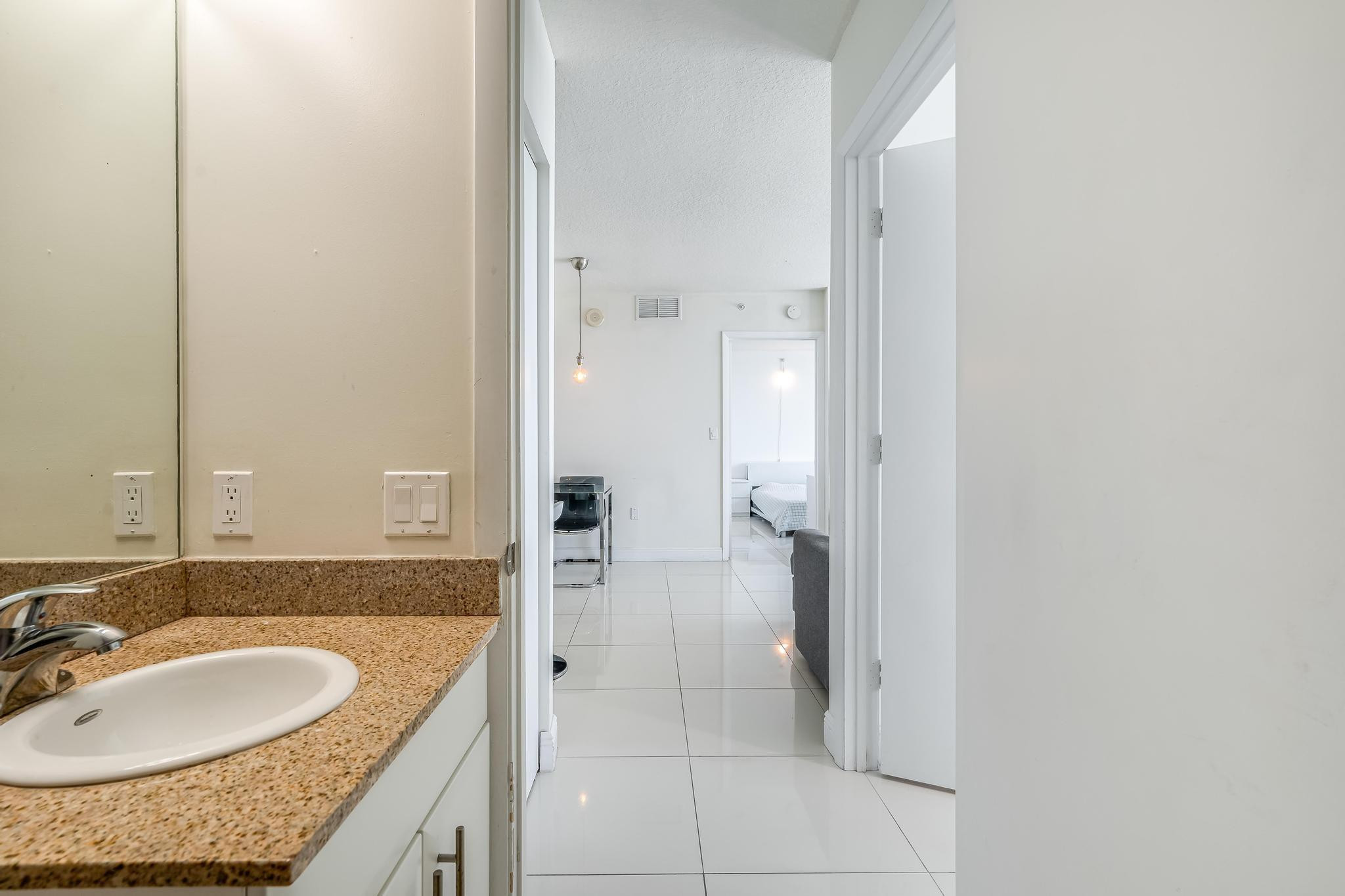 1871 NW South River Dr 702