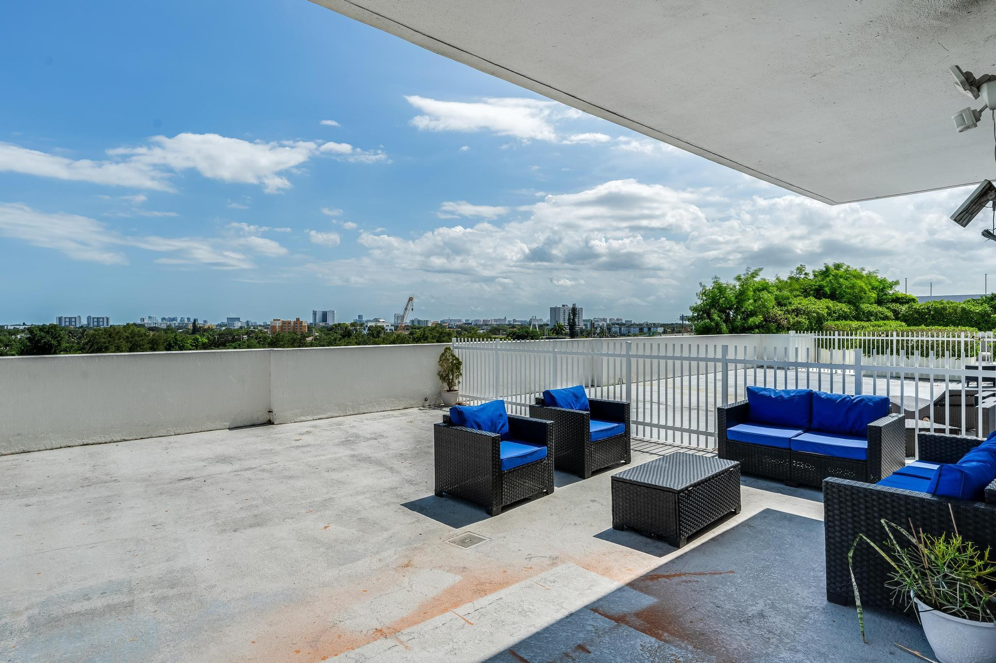 1871 NW South River Dr 702