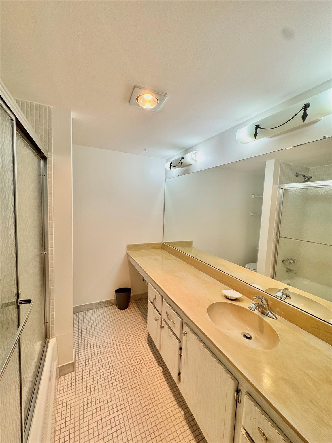 2200 NE 33rd Ave 17C