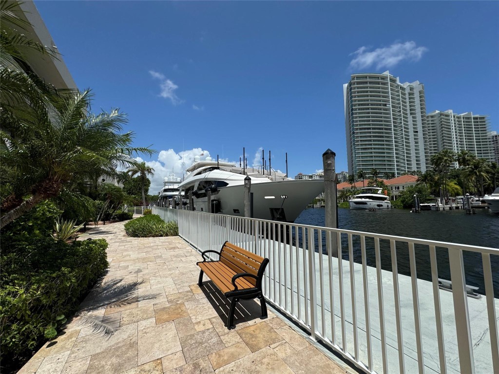 19707 Turnberry Way 7D