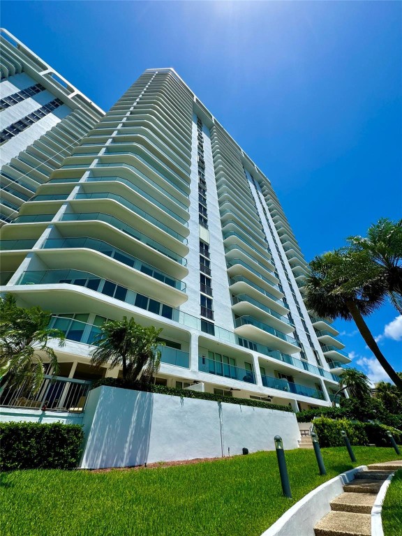 19707 Turnberry Way 7D