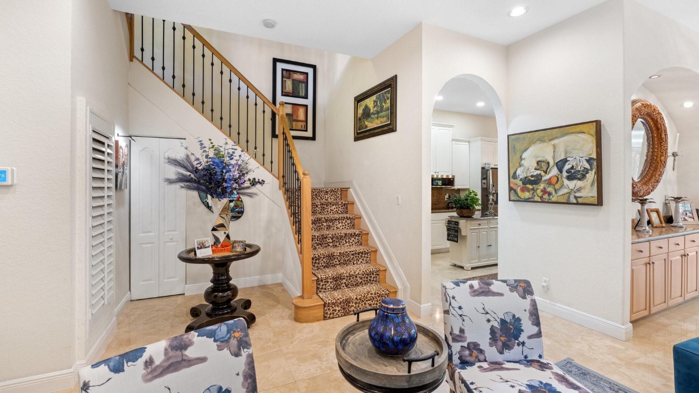 1423 Bayview Dr 1423