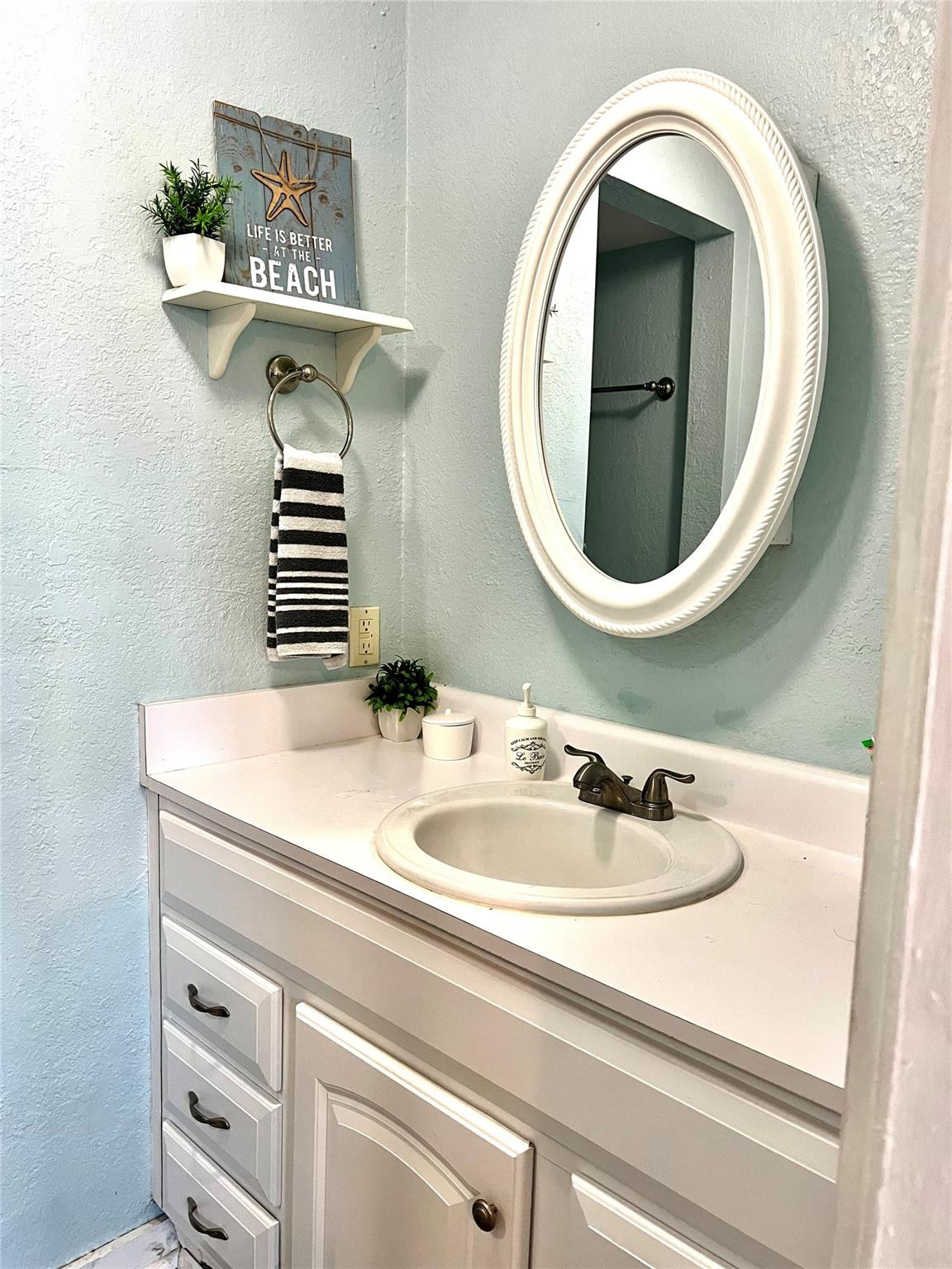 1439 S Ocean Blvd 302