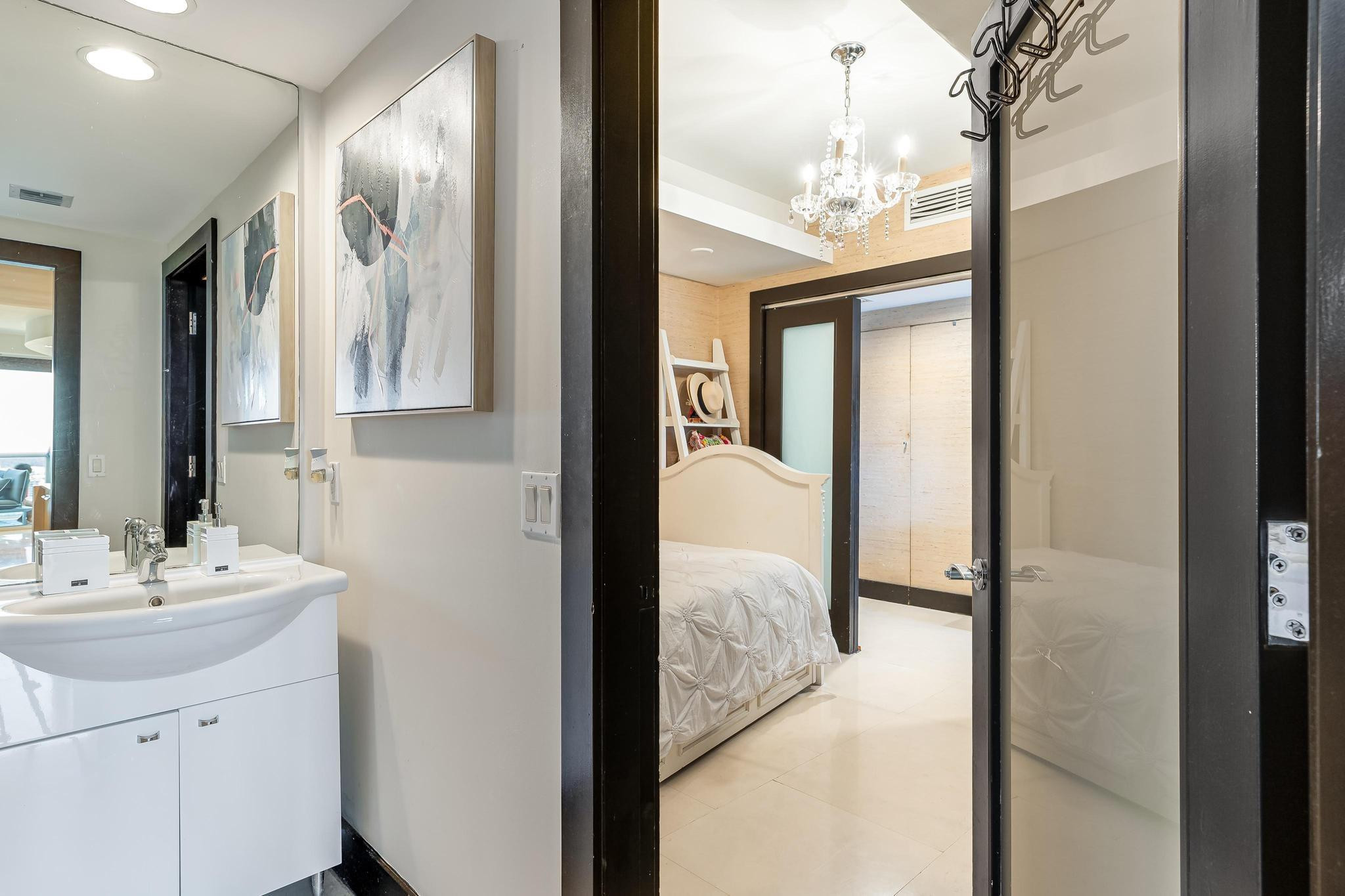 1800 S Ocean Dr 3109