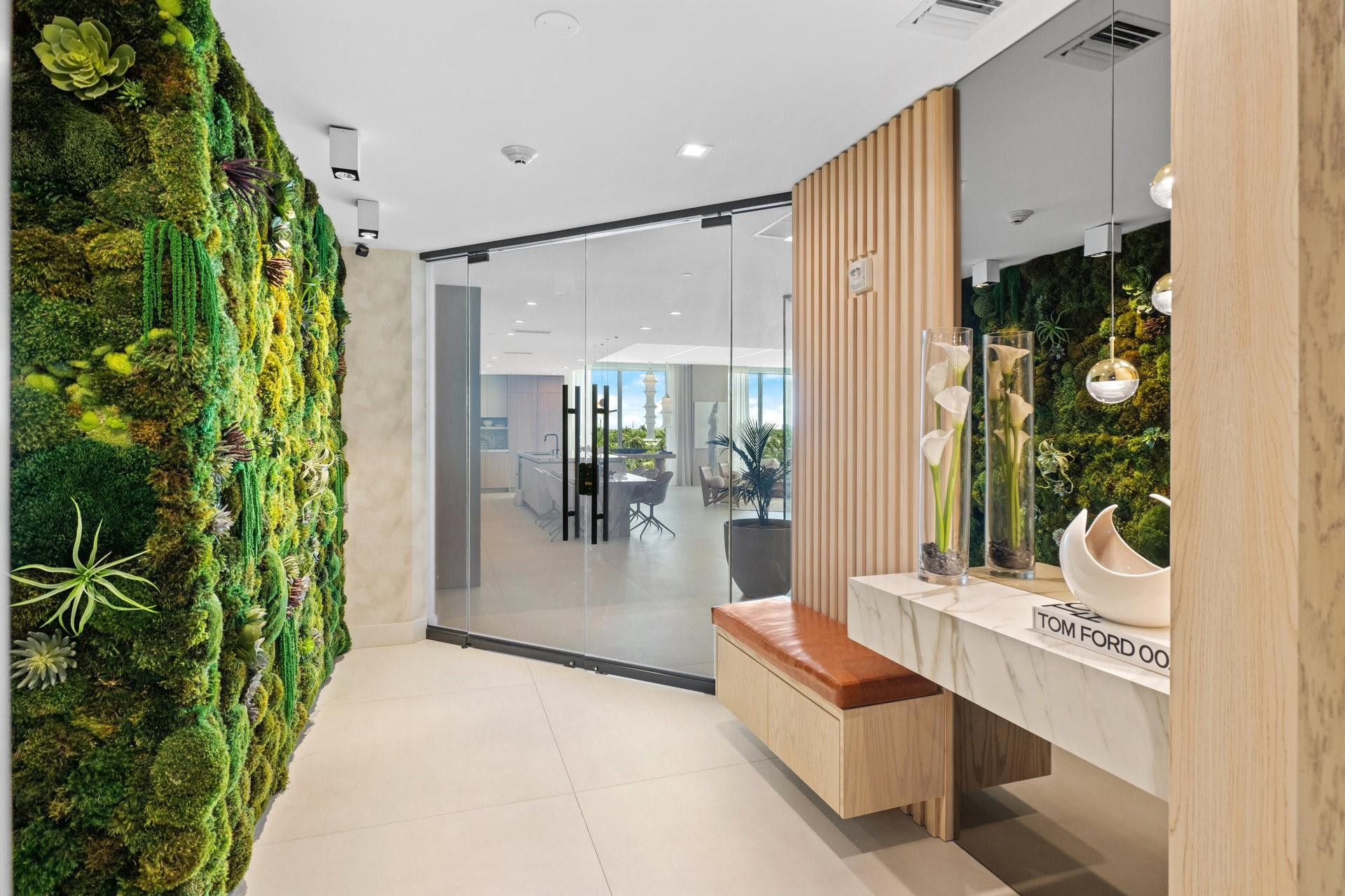 21 Isle Of Venice Dr PH1