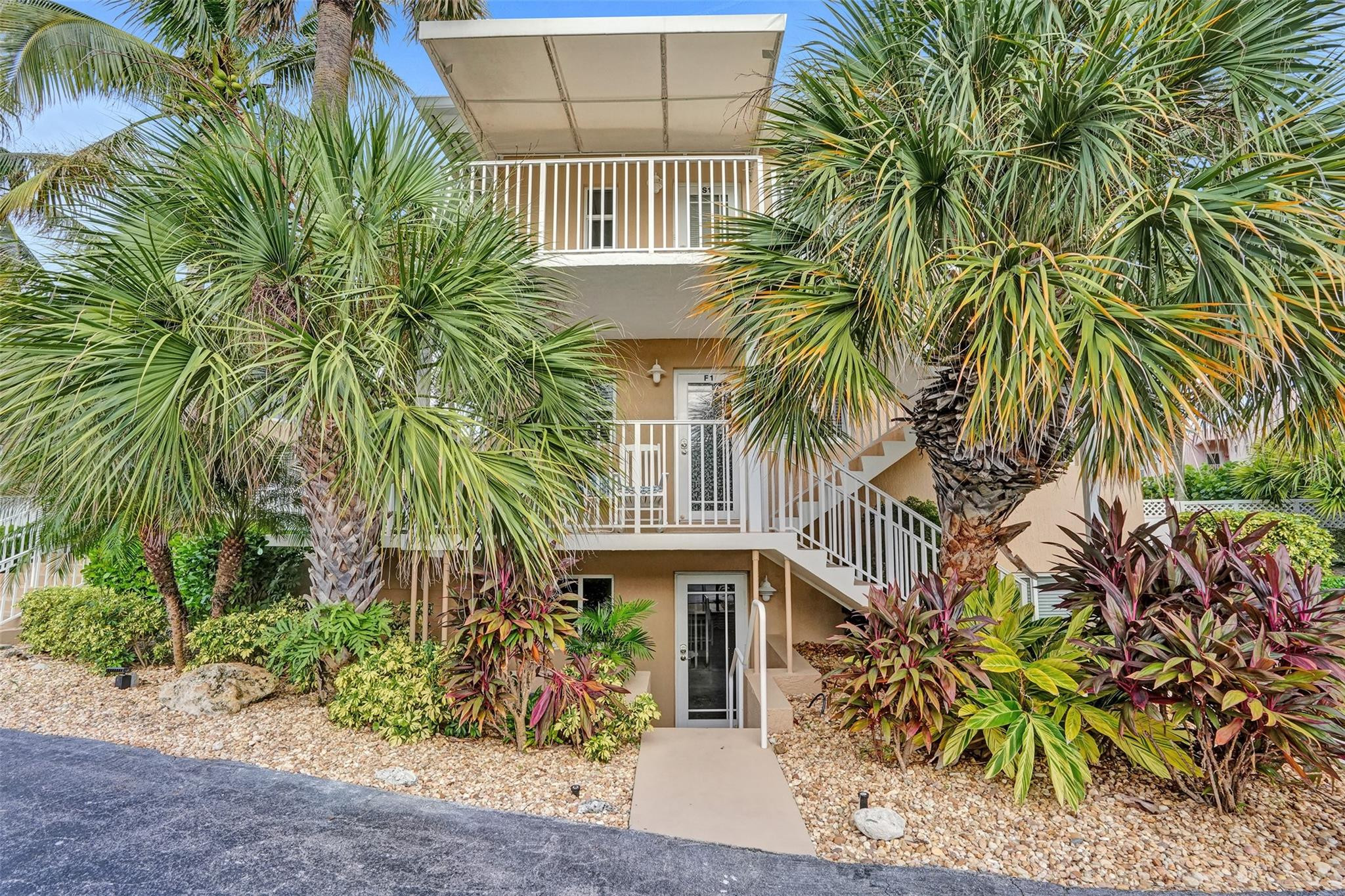 1410 S Ocean Blvd 1F