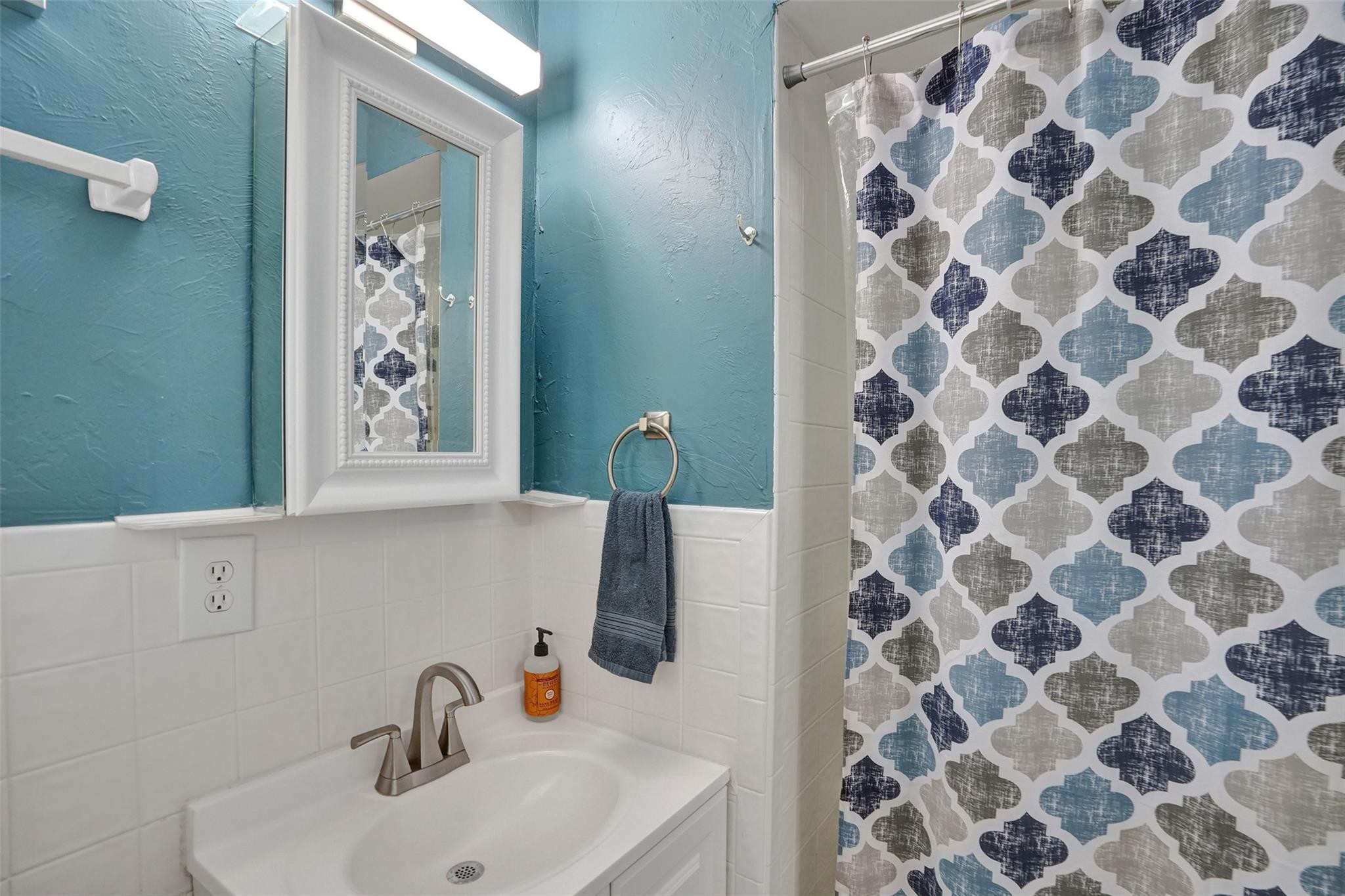 1410 S Ocean Blvd 1F