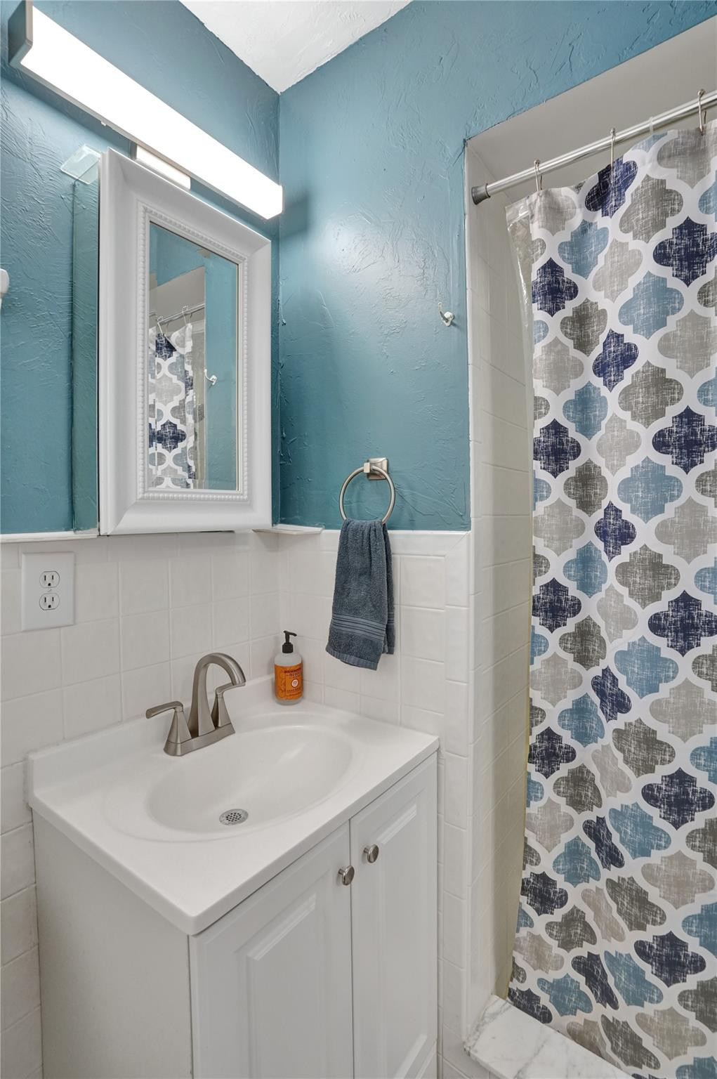 1410 S Ocean Blvd 1F