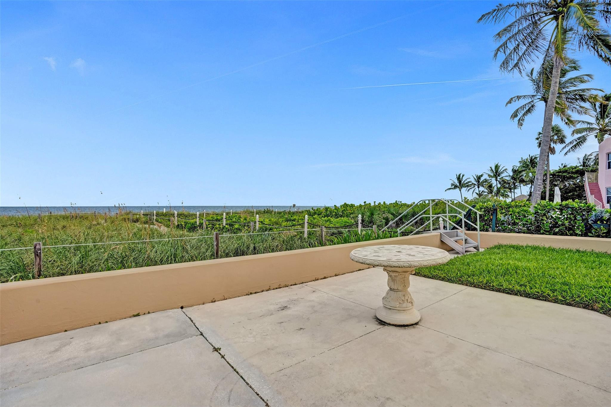 1410 S Ocean Blvd 1F