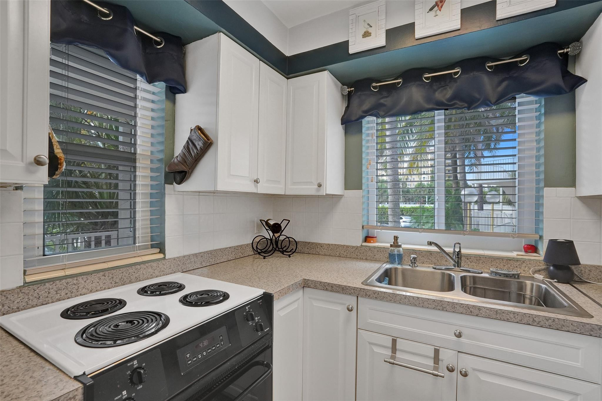 1410 S Ocean Blvd 1F