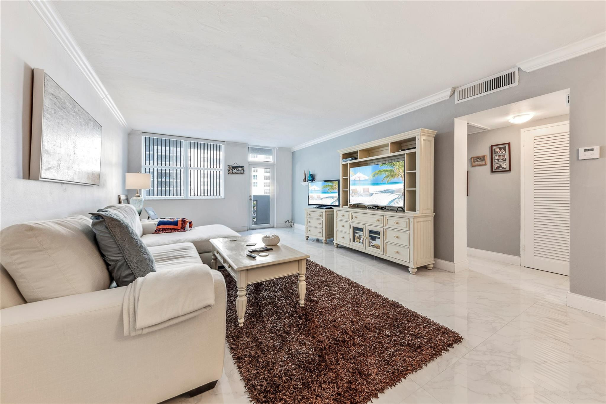 4250 Galt Ocean Dr 4R