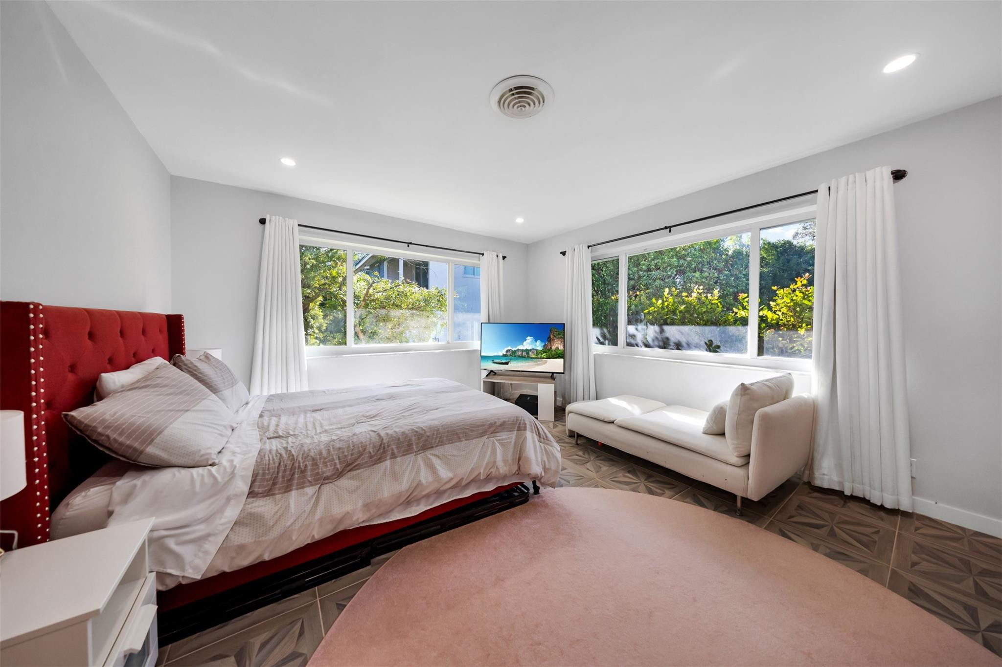 717 NW 30th Street, Wilton Manors