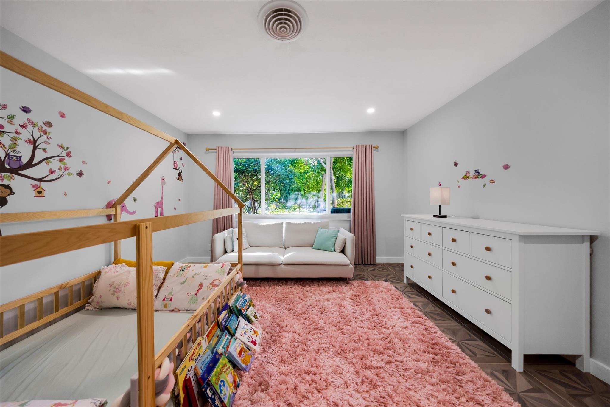 717 NW 30th Street, Wilton Manors