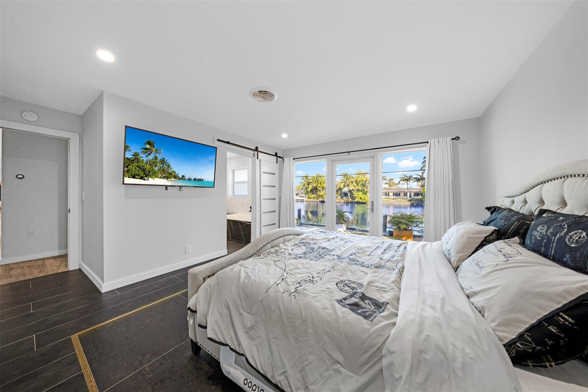 717 NW 30th Street, Wilton Manors