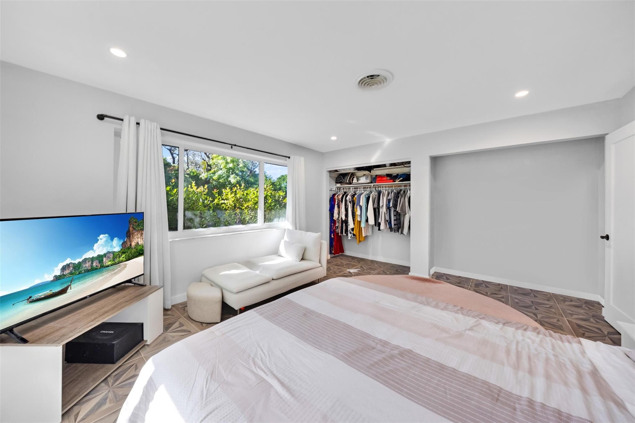 717 NW 30th Street, Wilton Manors