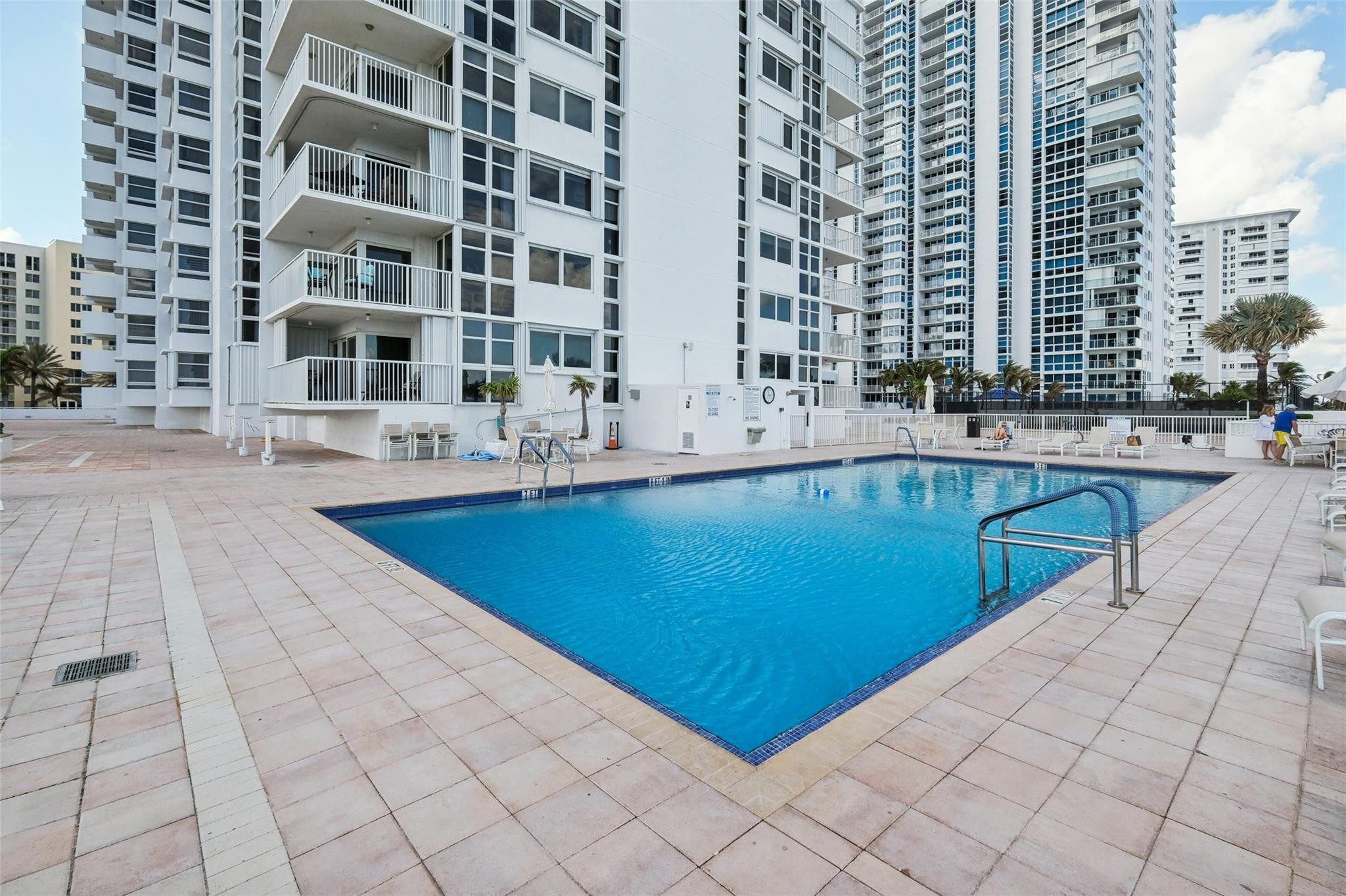 1370 S Ocean Blvd 2507