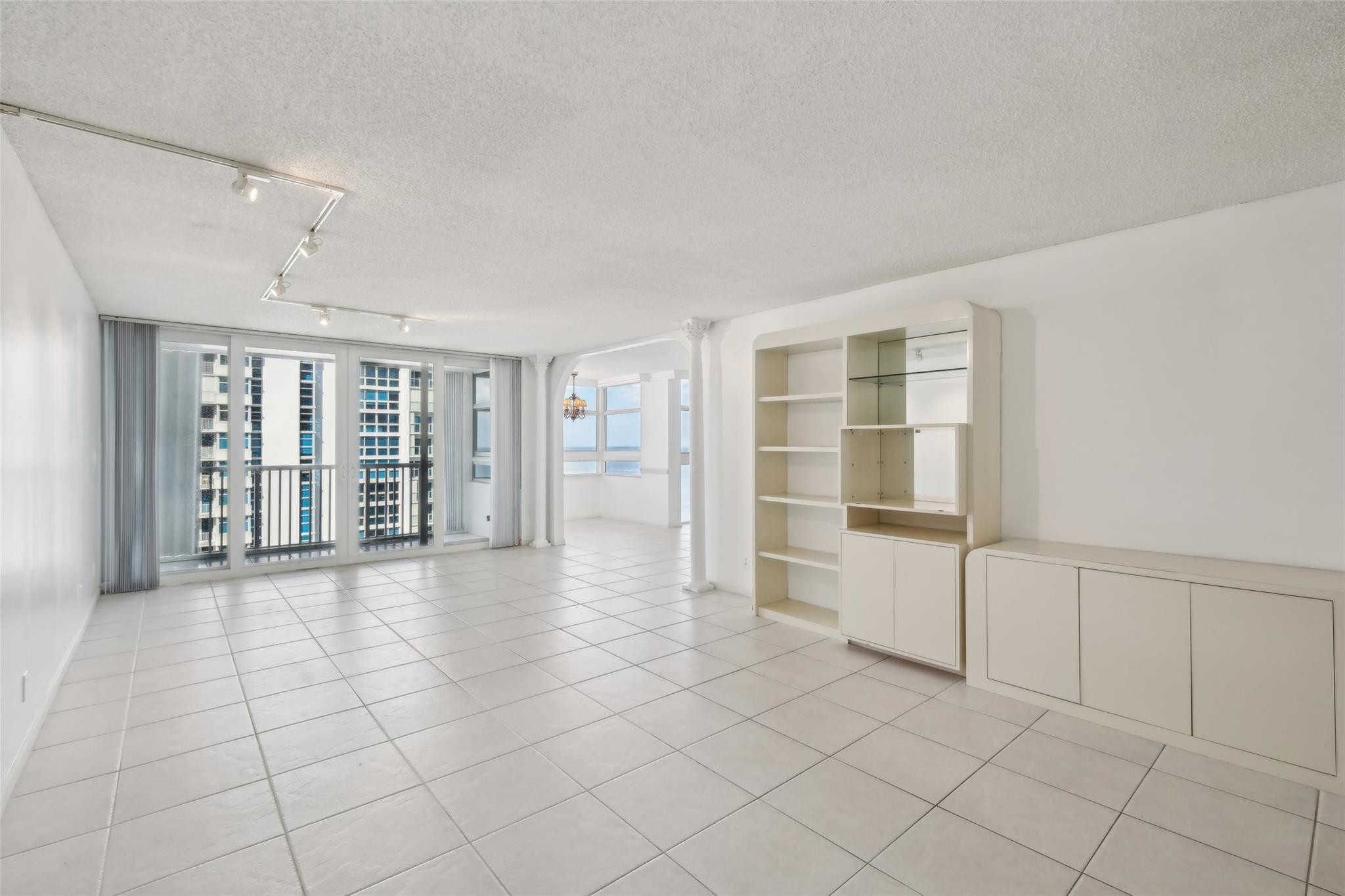 1370 S Ocean Blvd 2507