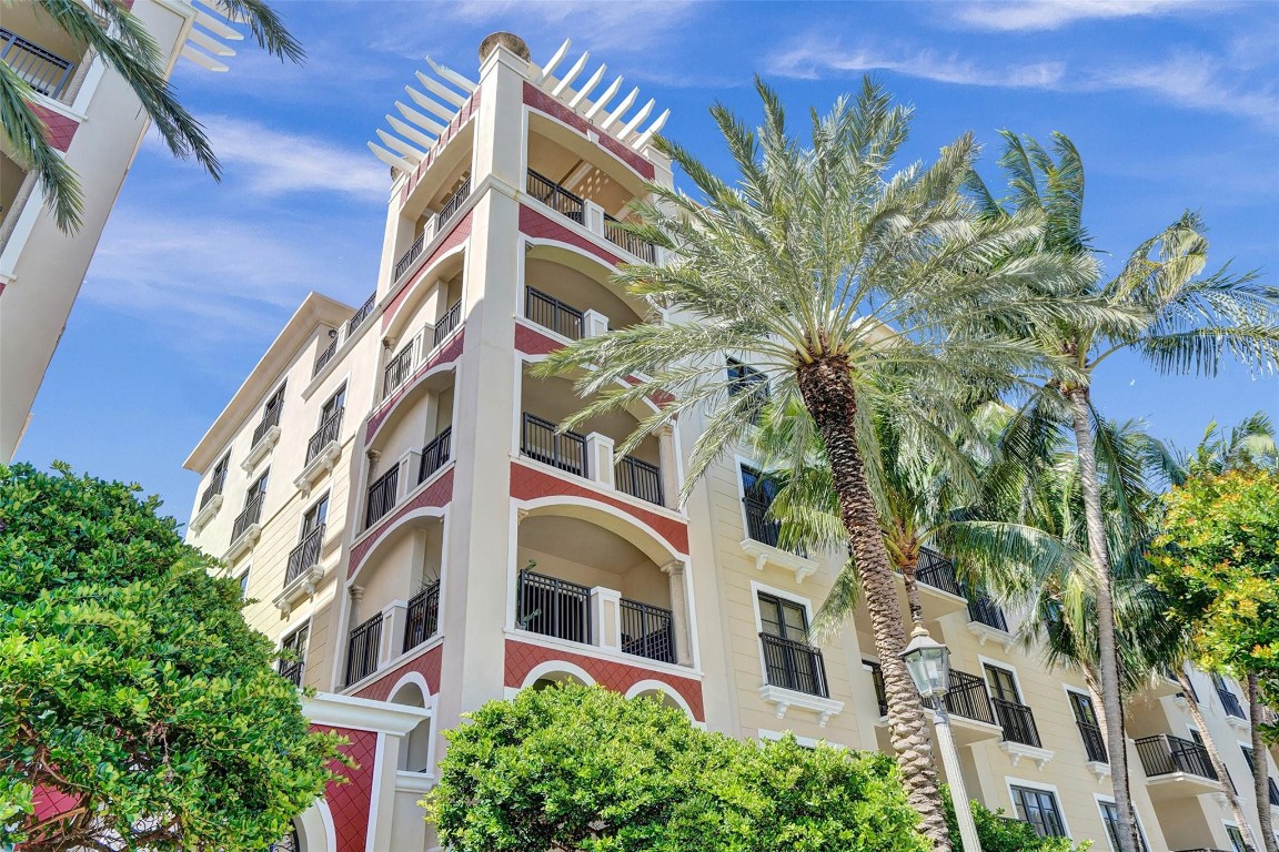 2501 N Ocean Blvd 550