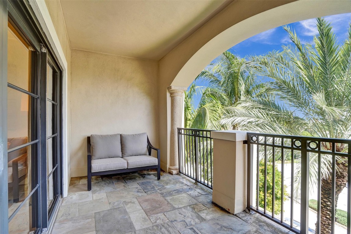 2501 N Ocean Blvd 550