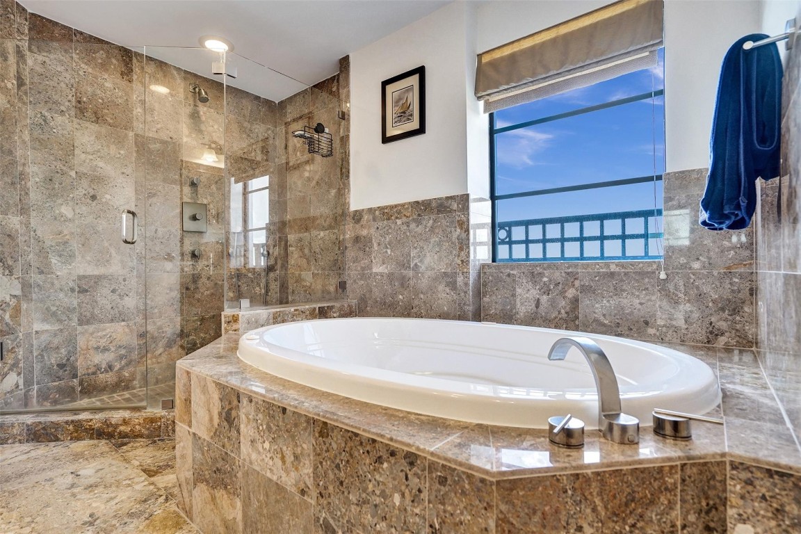 2501 N Ocean Blvd 550