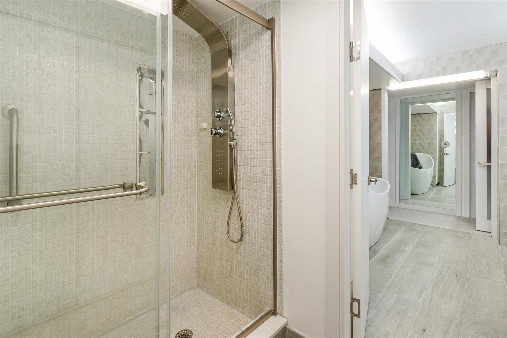 2751 S Ocean Dr 703N