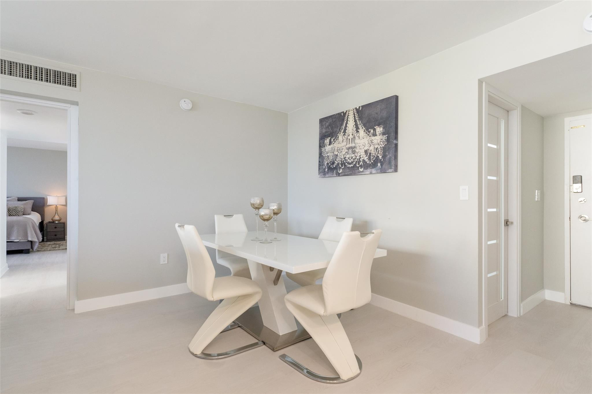 2751 S Ocean Dr 703N