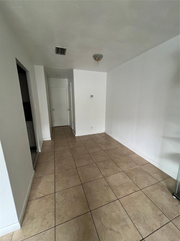 660 NE 46th Court 2, Oakland Park Unit: 2