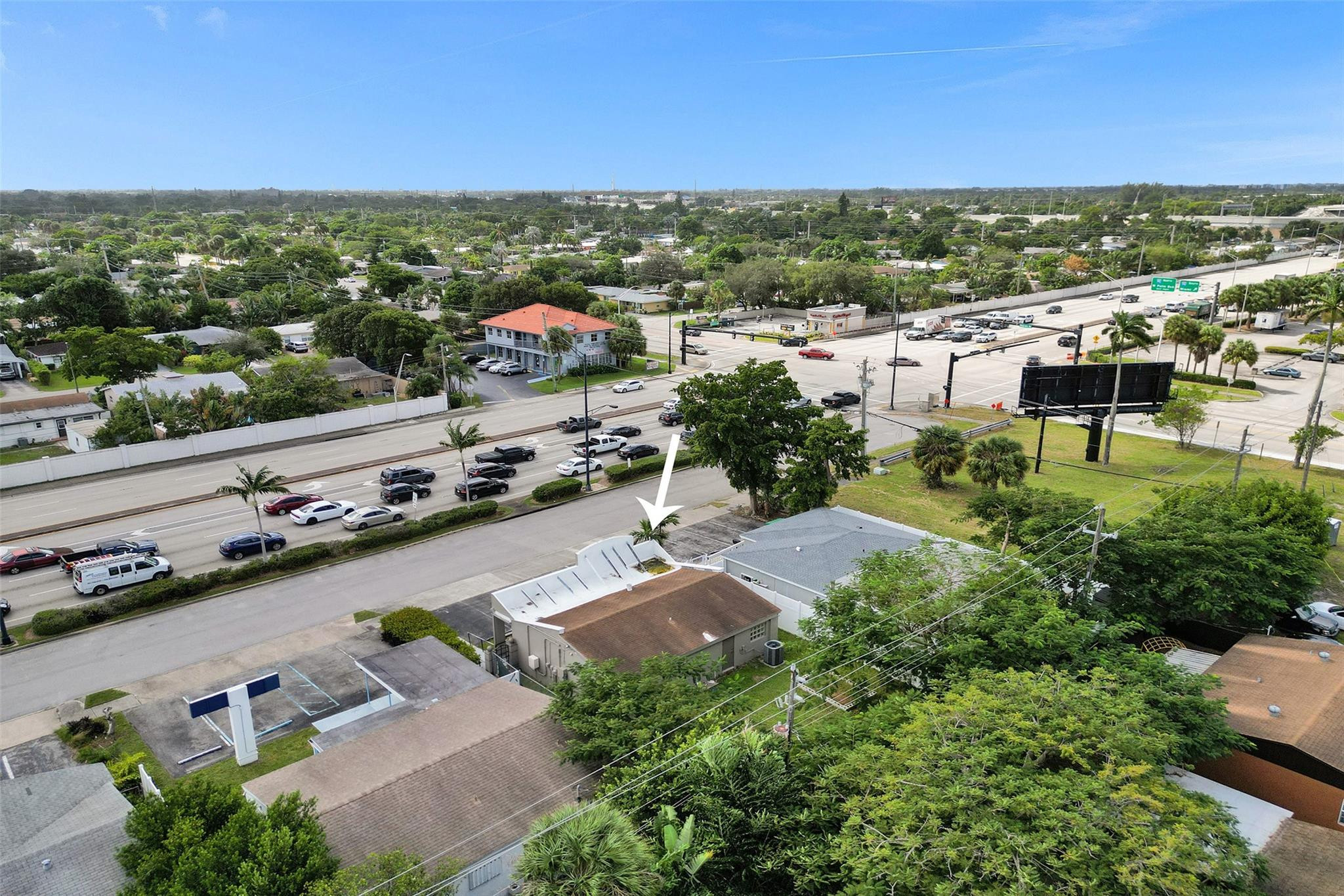 51 E Commercial Blvd