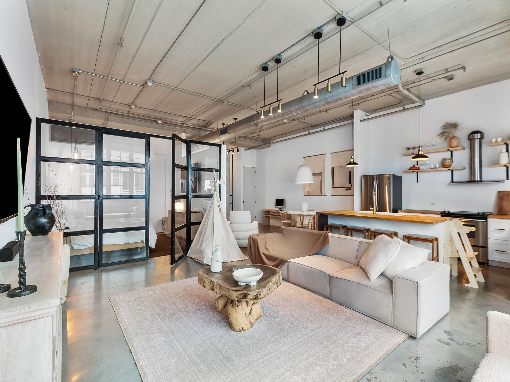 425 N Andrews Ave 304