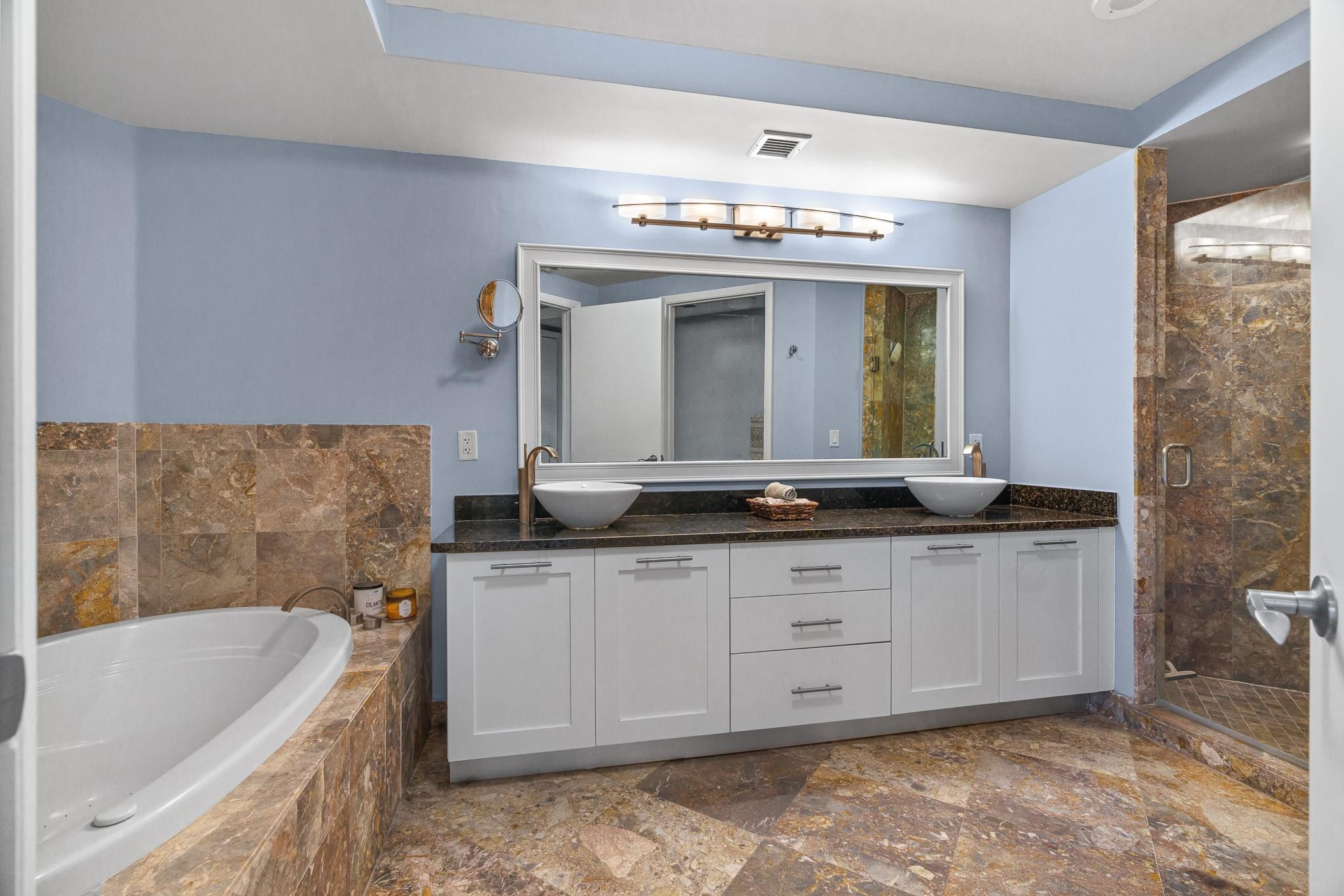 2401 N Ocean Blvd 501